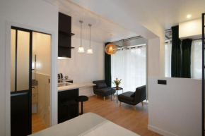 Fully equiped flat with air conditioning